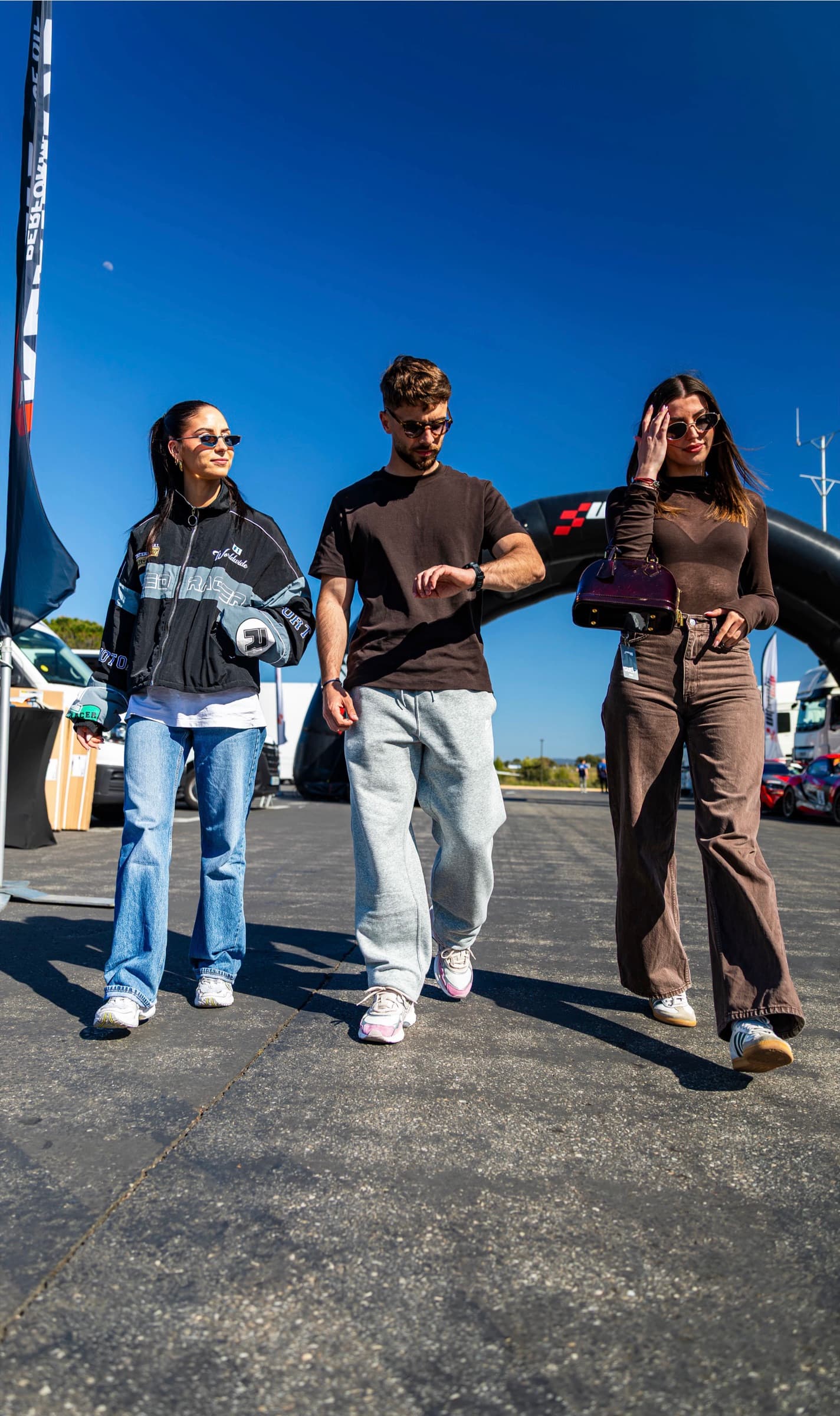 Lucas Valkre entre amis, en dehors des circuits